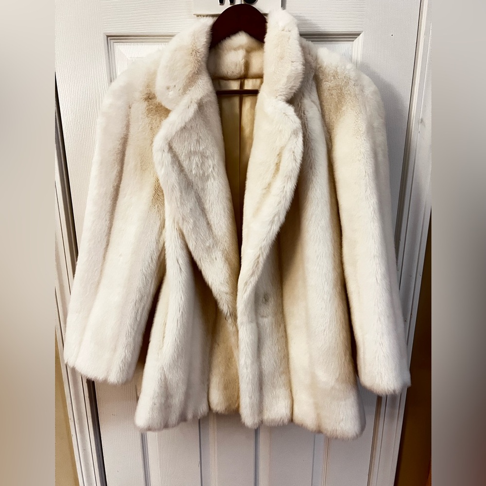 Tissavel France Vintage Faux Fur Coat Small/Medium